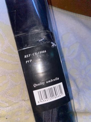 Paraguas negro