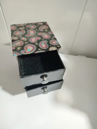 Cajonera organizadora decorada