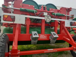 Rodillo plegable agrícola