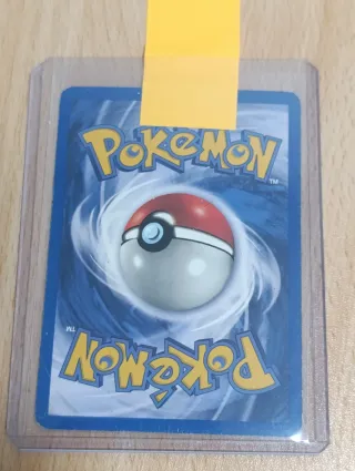 Carta Pokémon Zapdos Base Set 1999