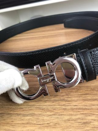 Cinturón Salvatore Ferragamo Negro Hebilla Gancini