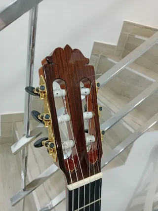 Guitarra Flamenca Amalio Burguet 2F Negra