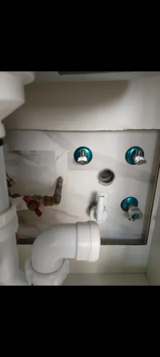 Fontanero 24 horas presupuesto sin compromiso