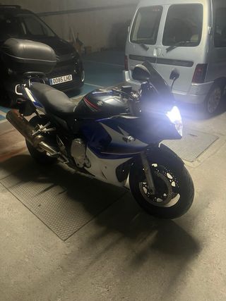 Suzuki GSX 650F Moto del 2009