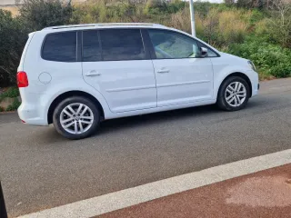 Volkswagen Touran 2015