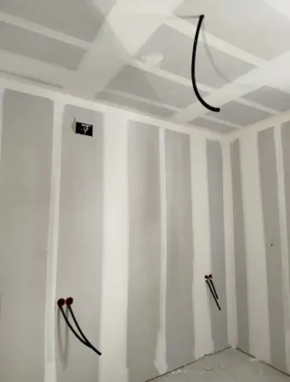 MONTADOR Y ENCINTADOR DE PLADUR.