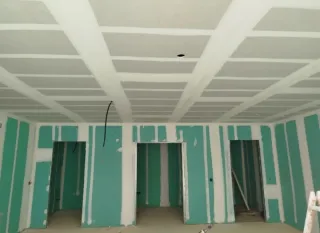 MONTADOR Y ENCINTADOR DE PLADUR.