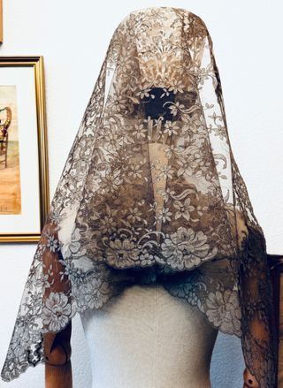 Mantilla Goyesca Francesa Vintage