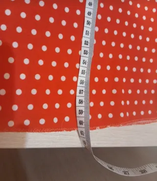 Camiseta tirantes lunares roja y blanca