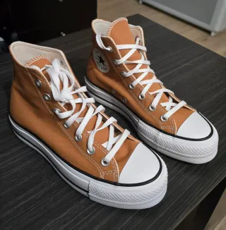 Zapatillas Converse Camel Nuevas