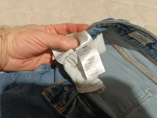 Pantalón Levis 721 High Rise Skinny W30 L32