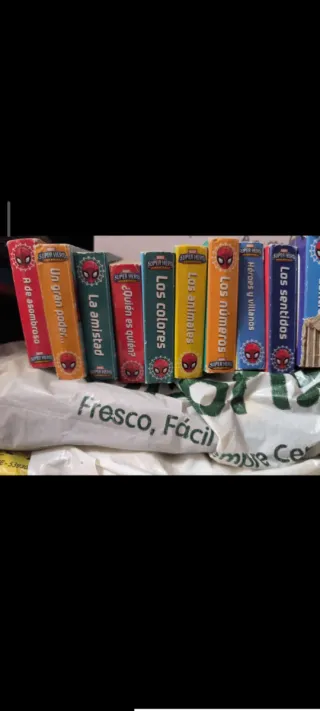 10 libritos MARVEL SUPER HERO