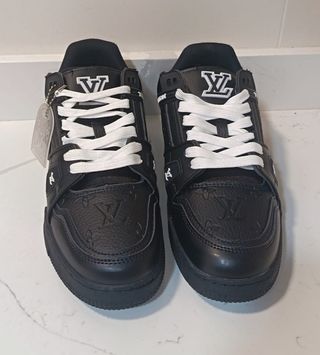 Louis vuitton trainer negras nuevas