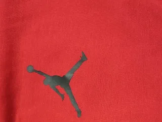 Camiseta Jordan Roja