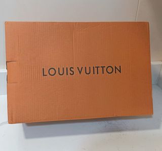 Louis Vuitton trainer blancas y negras nuevas