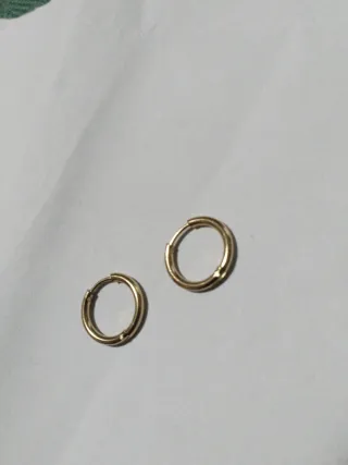 D506 Orecchini cerchio inox oro 1,4 cm uomo