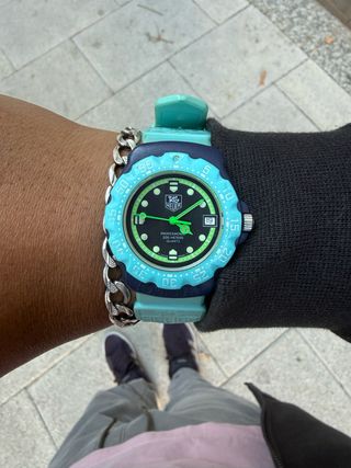 TAG Heuer Professional 200 Meters Quartz