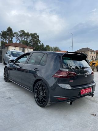 Volkswagen Golf 2016