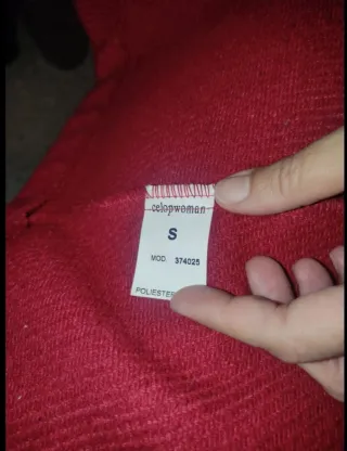 Abrigo rojo Celopwolan media manga