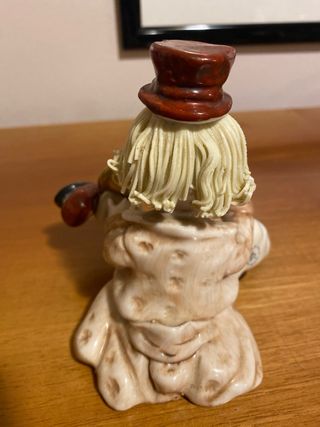 Statua Capodimonte Pagliaccio con Sassofono