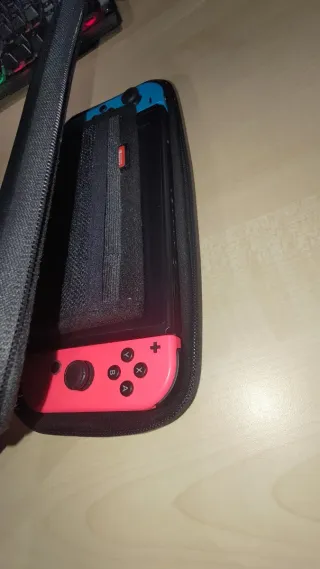 Nintendo Switch V2 Neón/Rojo Neón