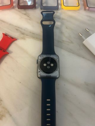 Oferta,apple watch 3 con 6 pulseras, 10protectores