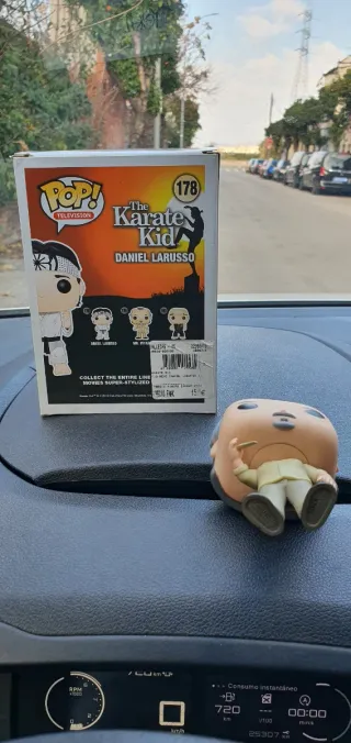 2 Funkos Karate Kid: Daniel LaRusso y Mr.Miyag