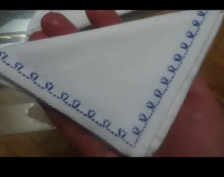 Mantelería antigua bordada