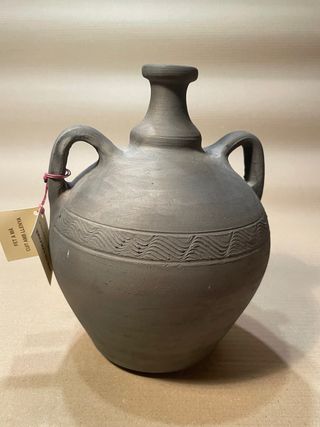 Recipiente de cerámica negra La Bisbal d’Emporda