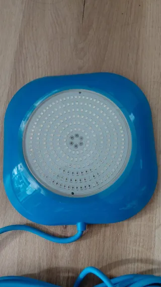 Luz LED para Piscina