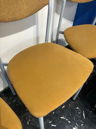 Mesa redonda extensible y 4 sillas comedor