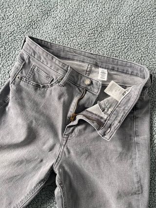 Pack 2 Jeans H&M Skinny + Camiseta Regalo Talla M