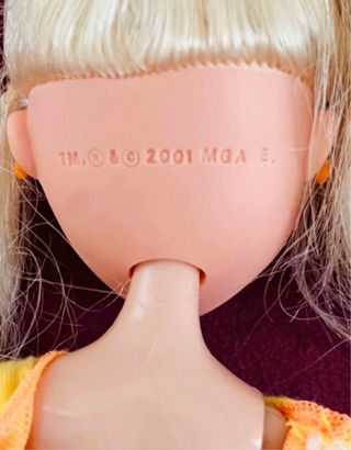 Bambola Bratz Chloe 2001 MGA