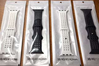 Correa Deportiva Apple Watch Negra/Blanca Nuevo