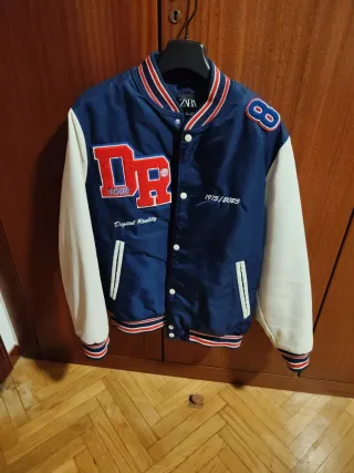 Bomber Zara Digital Reality Talla M