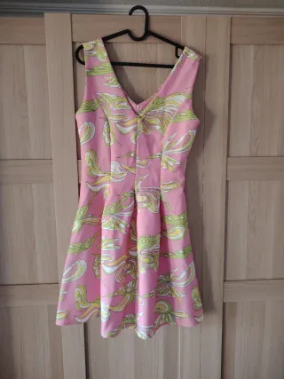 Vestido rosa corto estampado