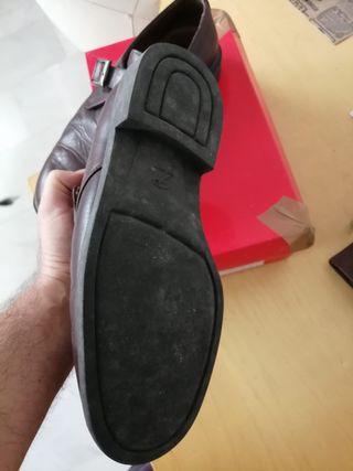 Zapatos de piel marrones