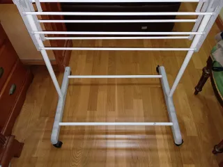 Tendedero vertical plegable