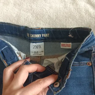 Calças Zara Skinny Bebé 18-24 Meses
