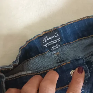 Calça de ganga para bebé