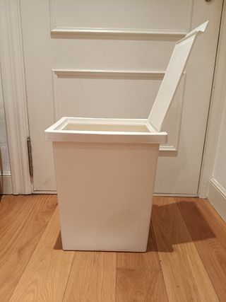 2 Contenedores Ikea blancos