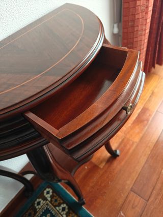 Mesa auxiliar de recibidor de madera