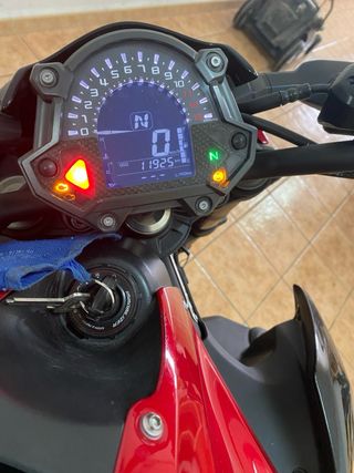 Kawasaki Z900 - 11.000 km todo de origen