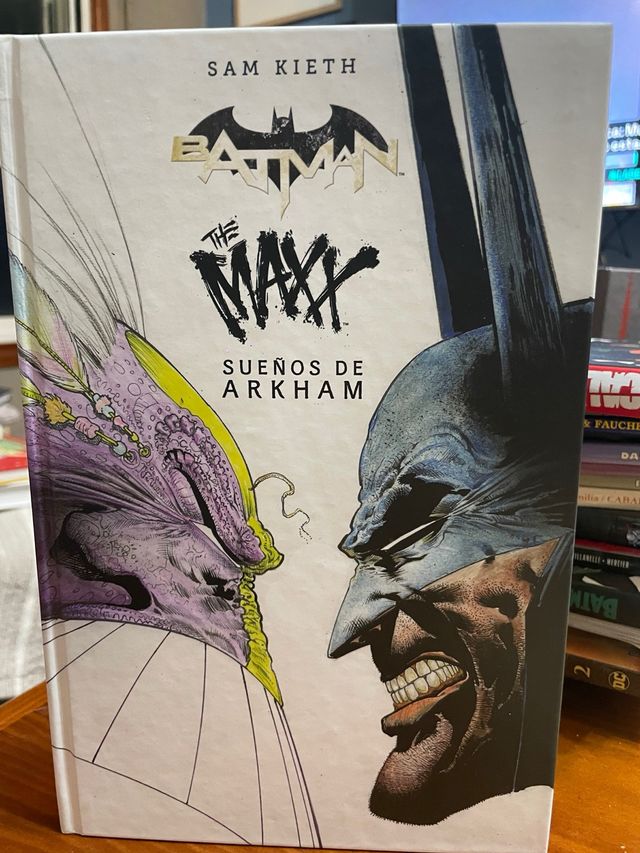 Batman/The Maxx: Sueños de Arkham (ECC)