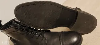 Botines negros hombre