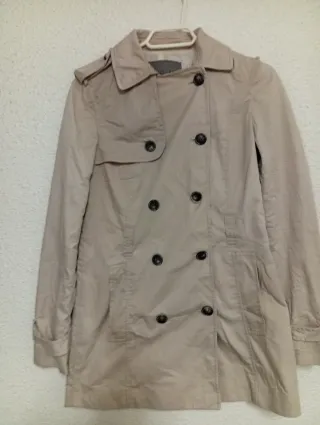 Lote Zara: Chaqueta y Gabardina