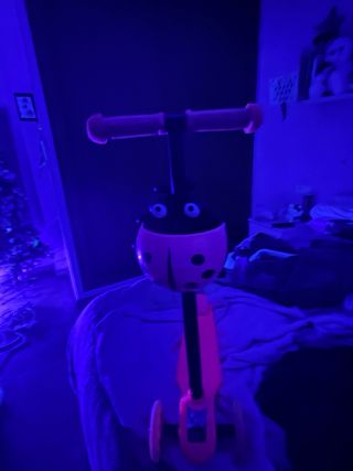 Monopatín 3 ruedas rosa