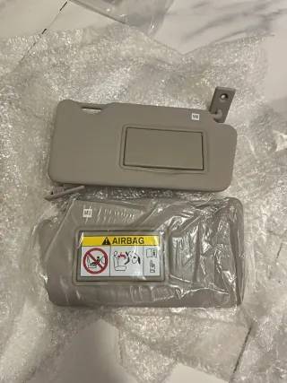 Parasoles Nissan Versa 15-19