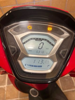 Kimko People 125cc 2020 Roja