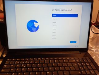 Portátil Lenovo i5-13420H 16GB RAM 512GB SSD